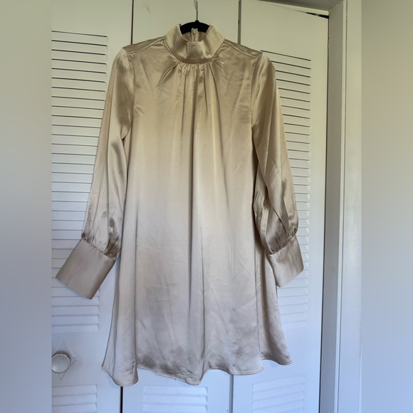 H&M Dresses & Skirts - H&M Satin Cream Long Sleeve Dress